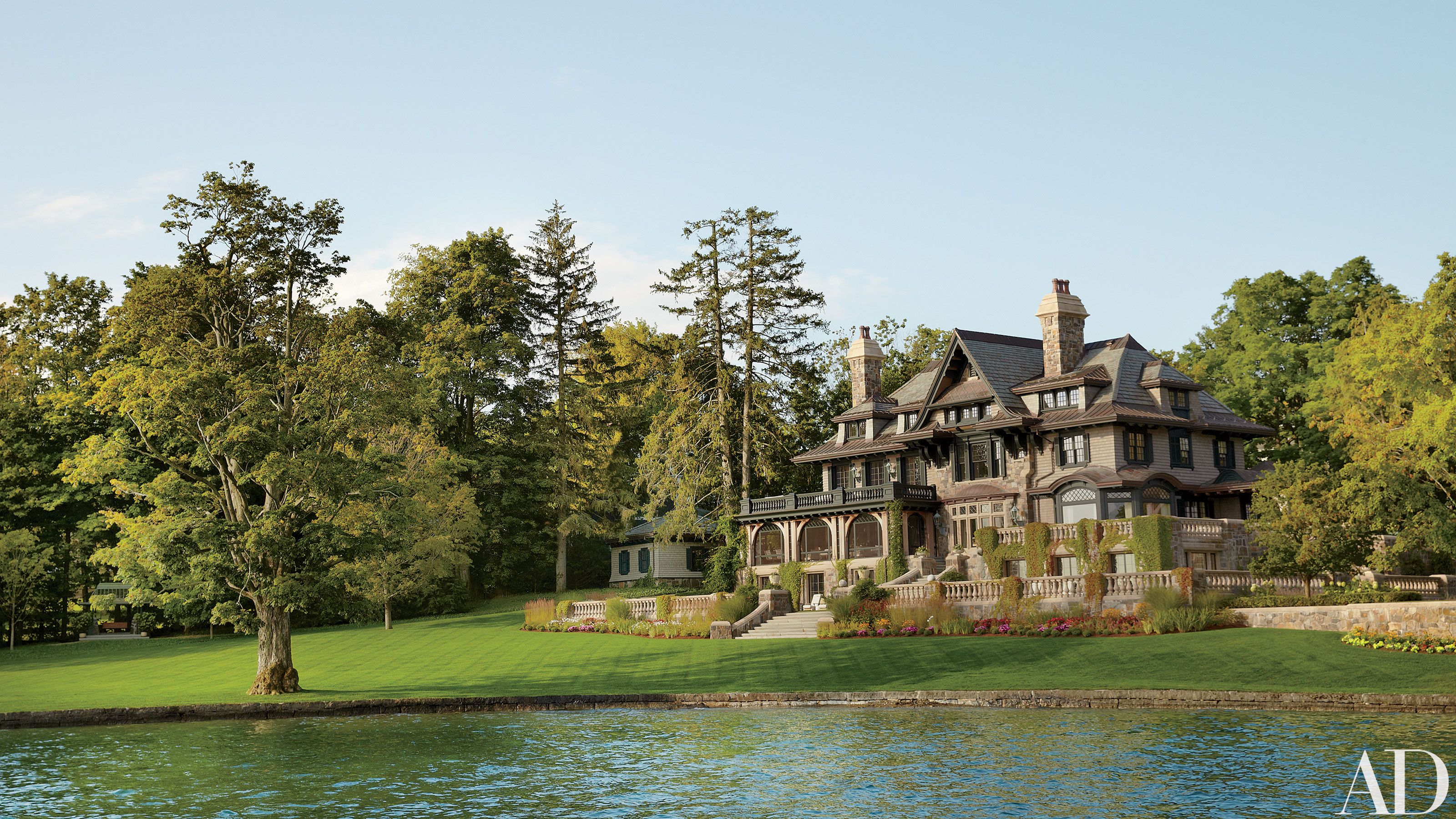 Lake House Retreat in Upstate NY